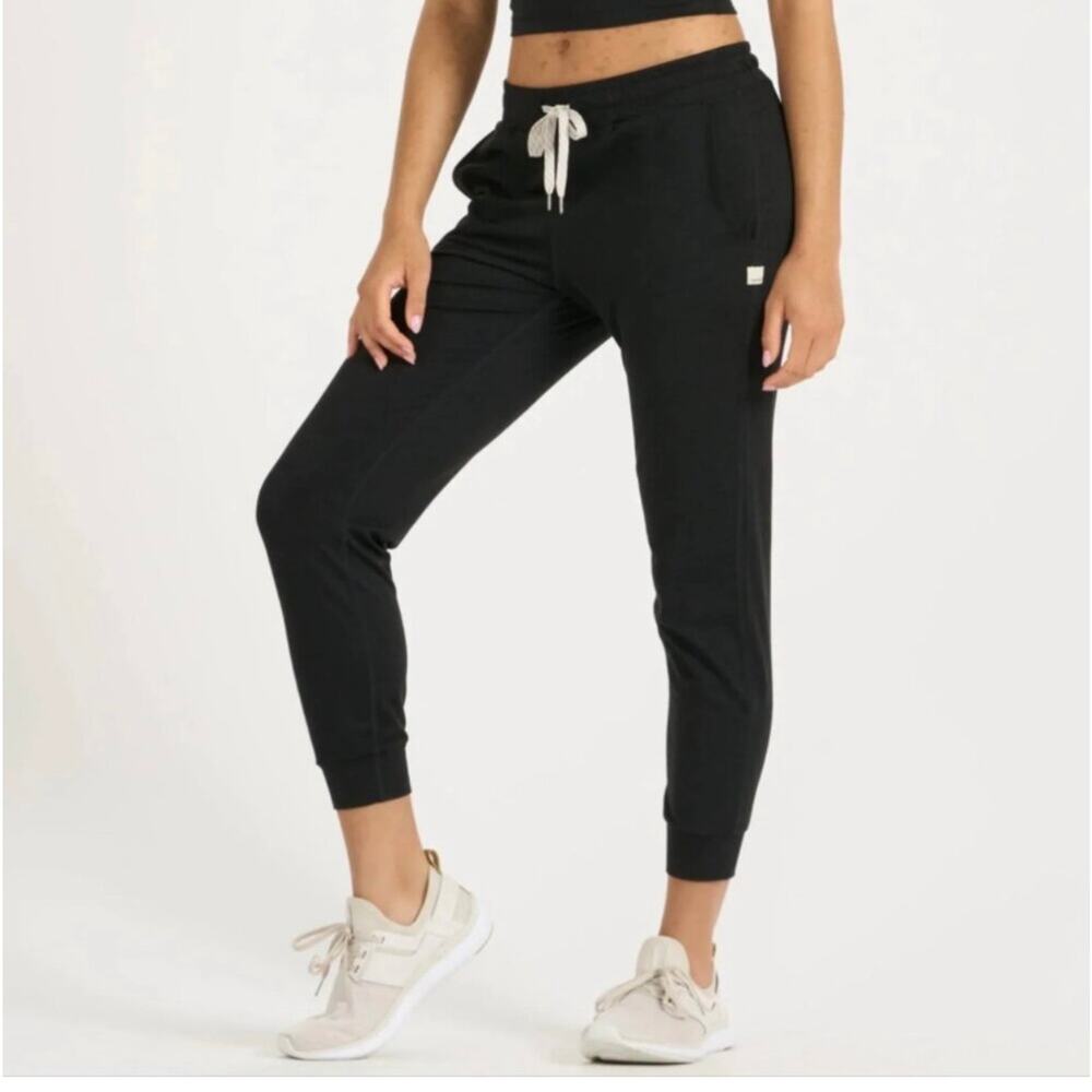 Luxurious Vuori DreamKnit Performance Joggers - Black Heather large